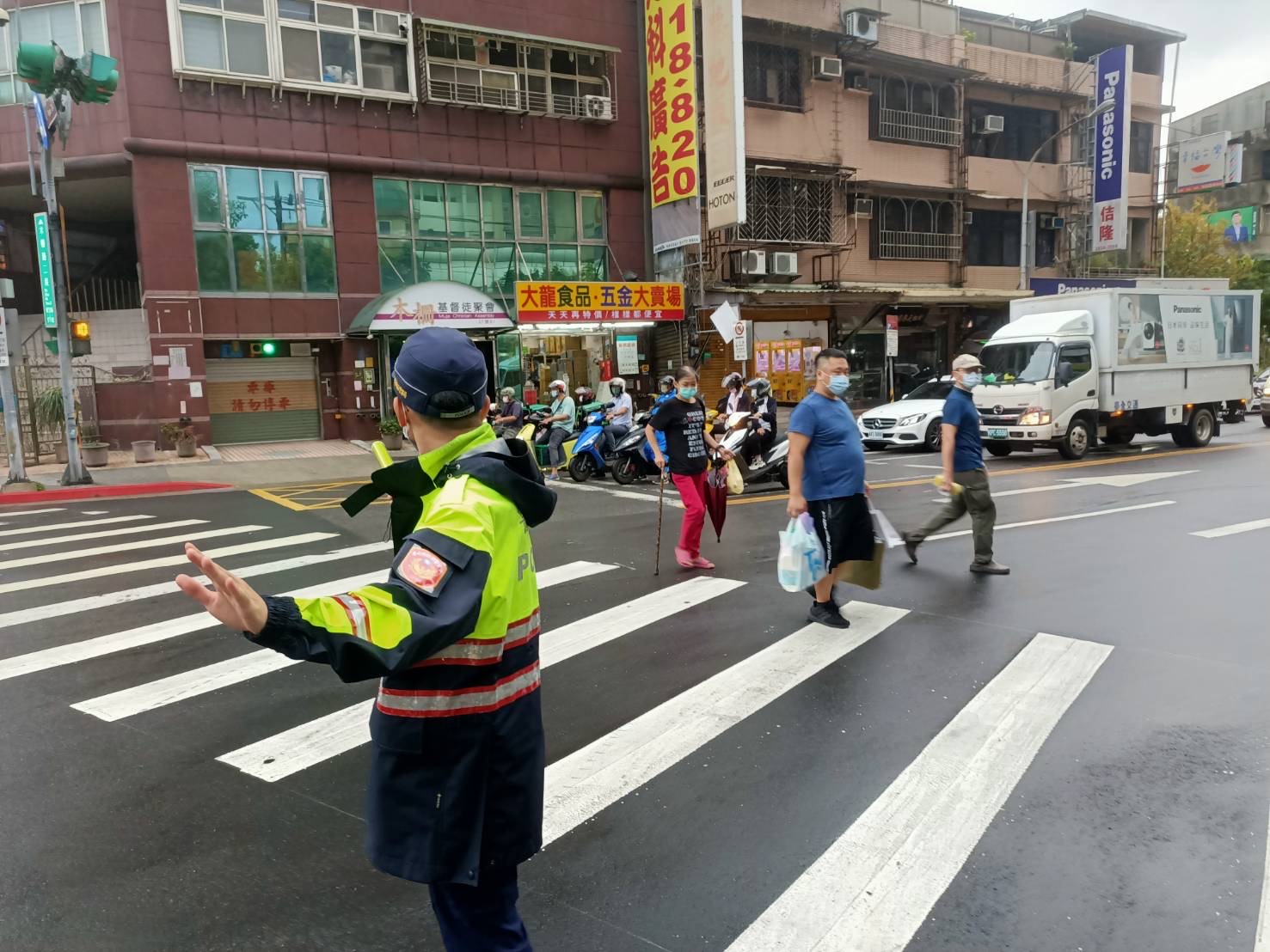 圖:加強興隆、木柵路口交通疏導