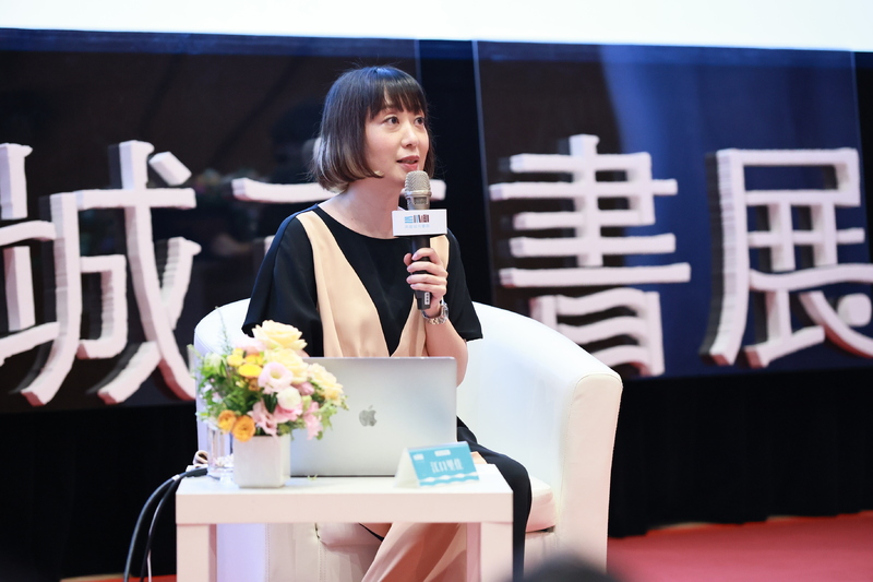 漾新聞|日本知名設計師城市書展開講 江口里佳分享玻璃雞蛋啟蒙開啟的設計之路
