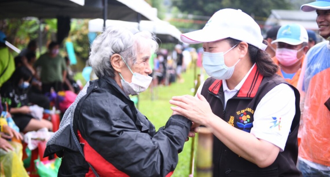 秀林鄉水源村民聯合運動會遇雨 徐榛蔚提醒鄉親留意自身安全 避免至山區及海邊