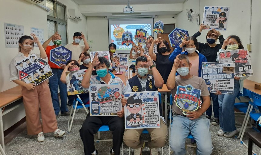 ▲中警一分局與聾人協會合作,特別安排一場「無聲音犯罪預防宣導」 (圖/台中市警察局 提供)