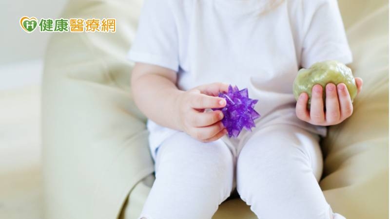 中醫治療遲緩兒 日常「這樣捏脊」也助改善