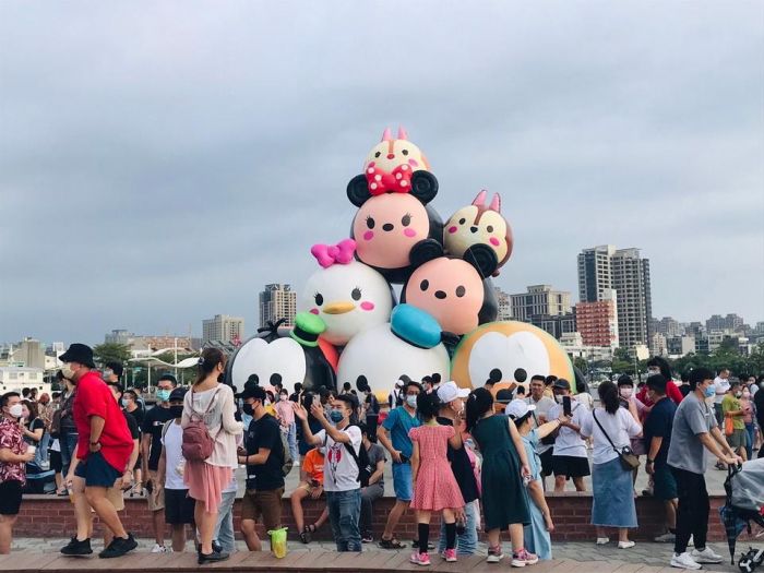 國慶連假首日旅客人數創新高 安平米奇米妮最吸睛