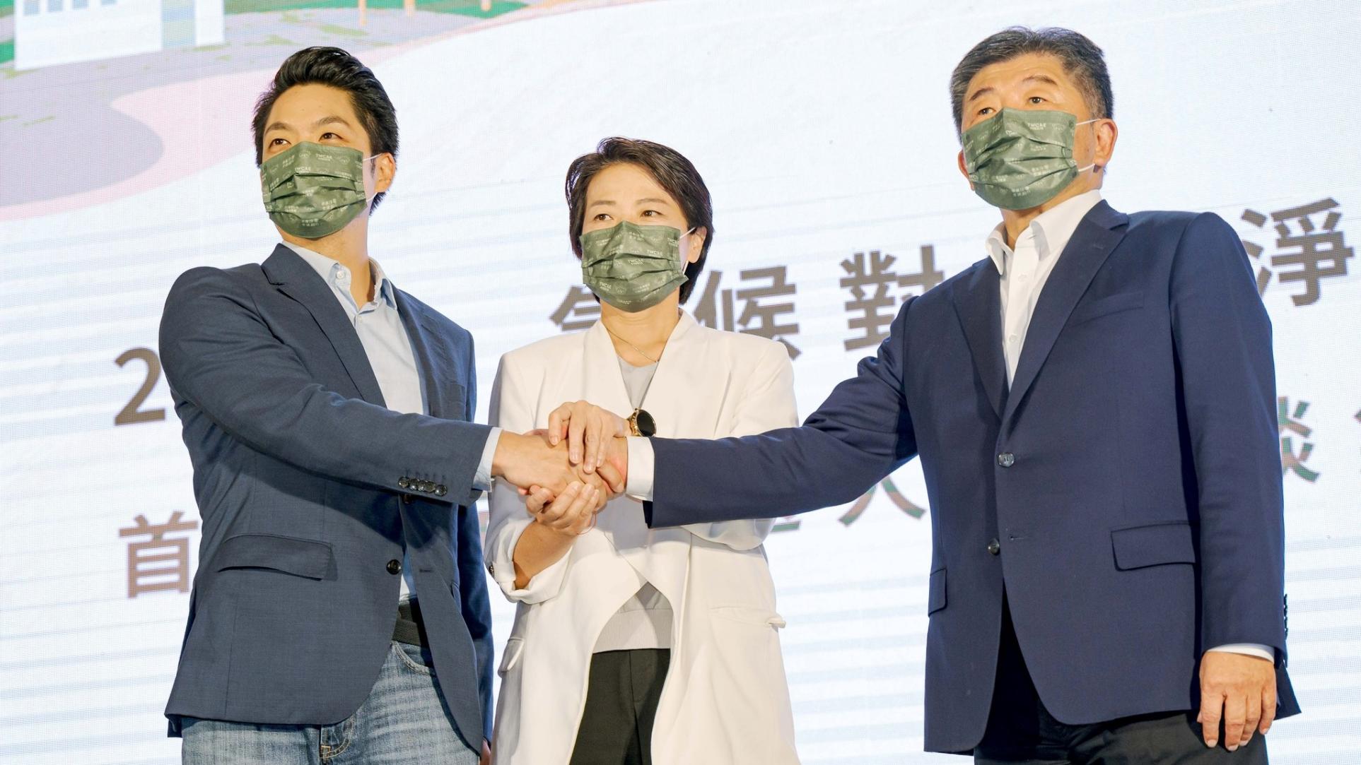 北市長選戰激烈,棄保耳語不斷。翻攝陳時中臉書