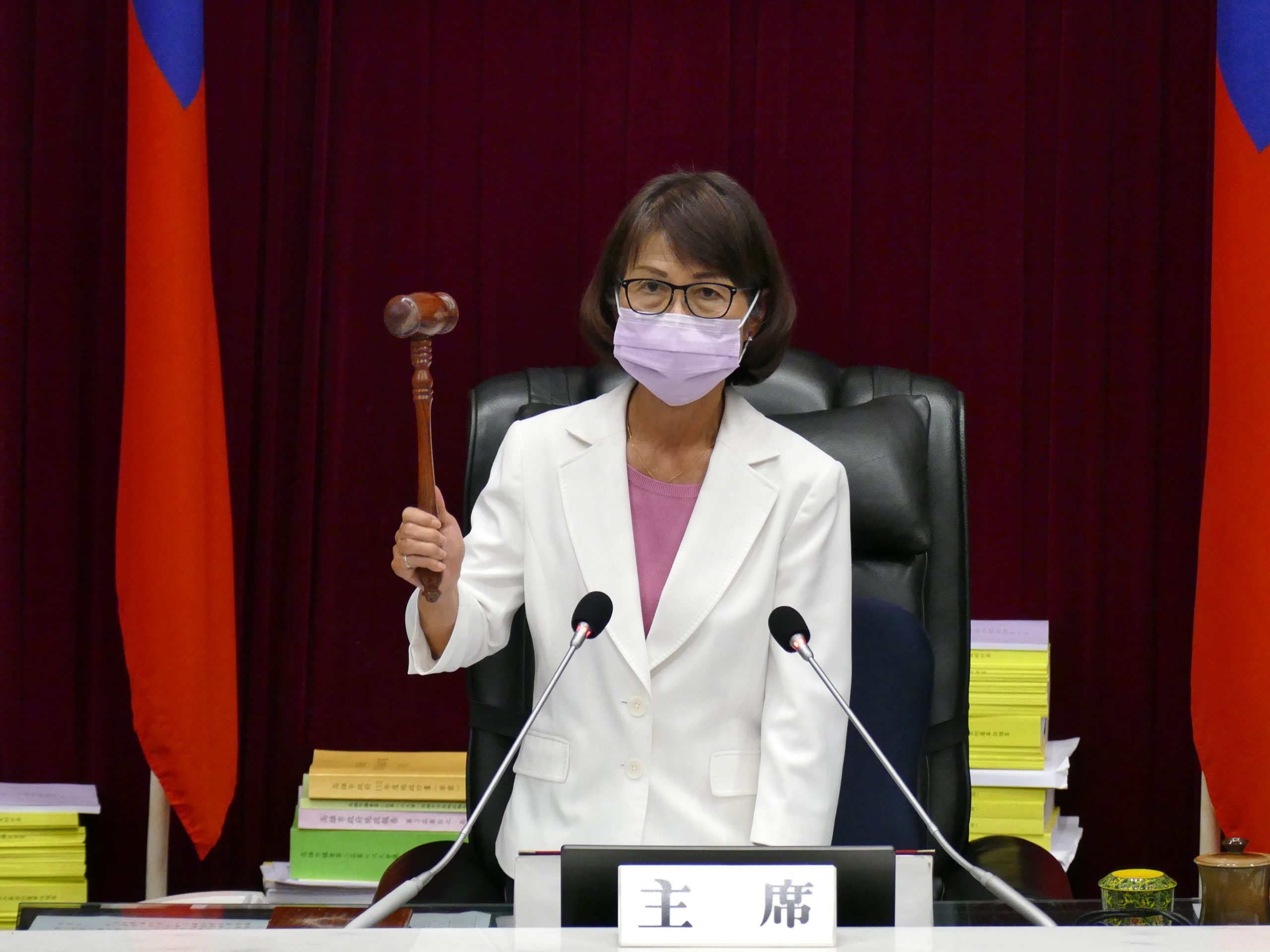 高雄市議會第3屆第8次定期大會閉幕 議長曾麗燕感謝市府團隊與全體議員辛苦付出