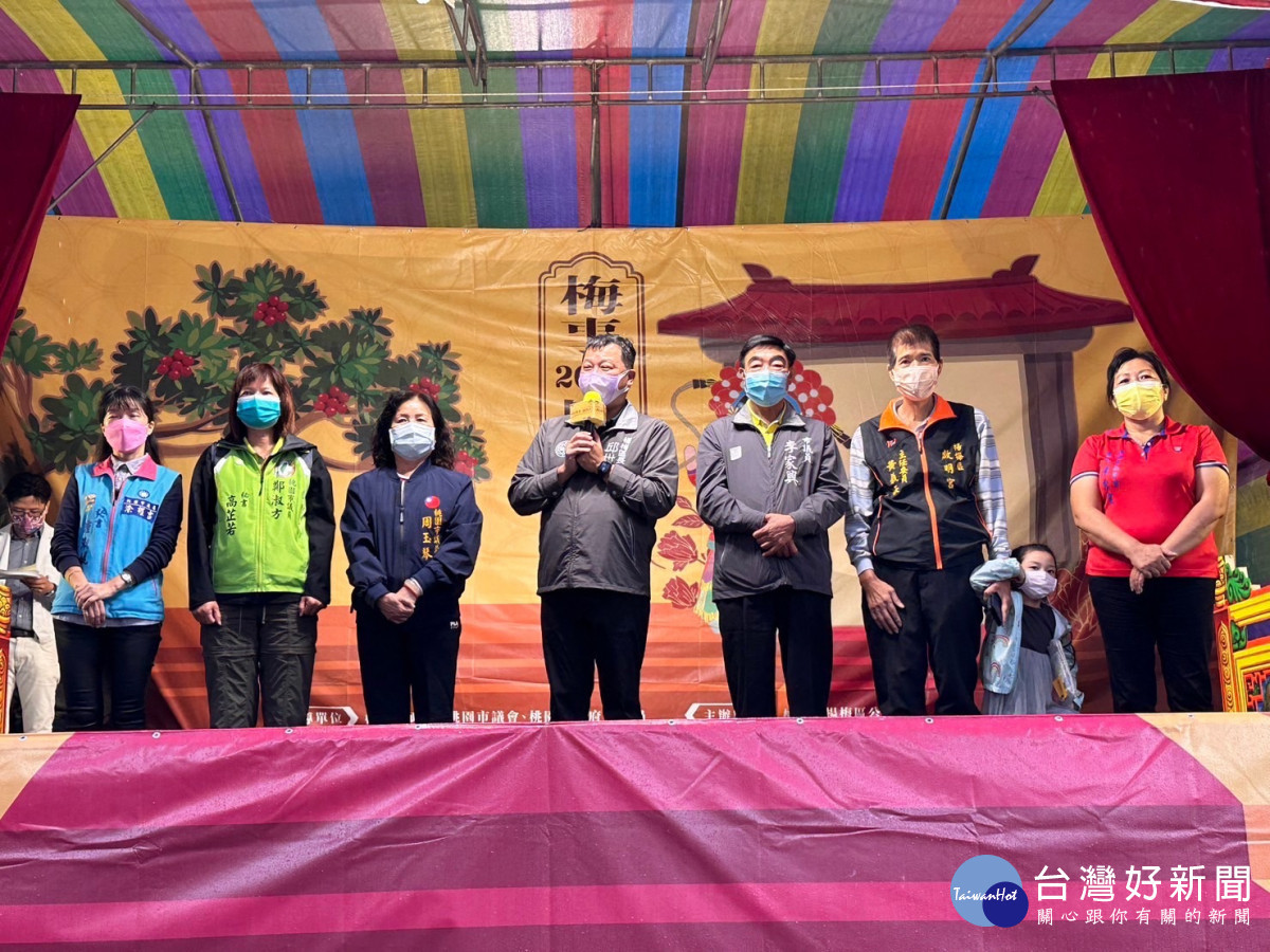 楊梅區邱世源區長期望透過一系列活動使長者回味無窮，也讓在地藝文能陪伴兒童成長。