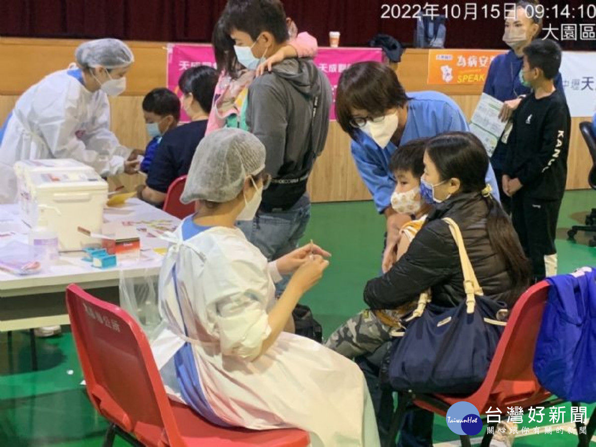 衛生局提醒民眾把握機會，儘速完整接種，保護自己與家人的健康。