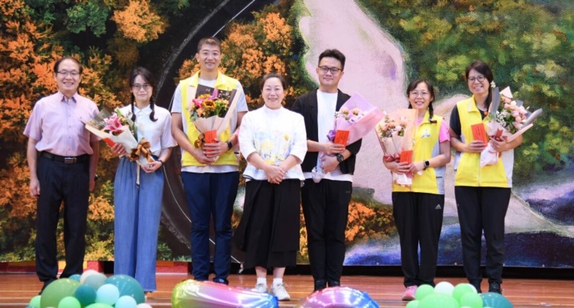 東華附小73週年校慶 徐榛蔚到場祝福勉勵