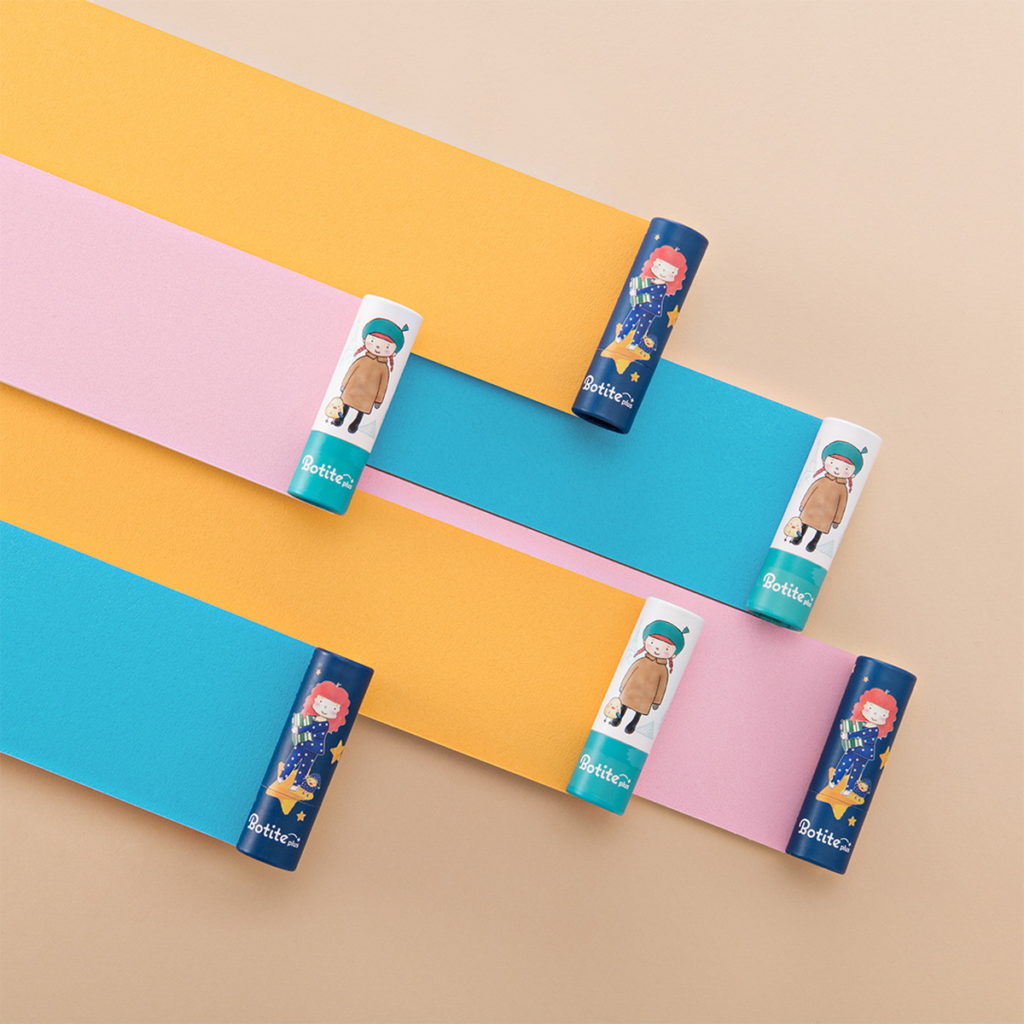 BOTITE PLUS法棍系列唇彩採用富含維他命E的荷荷芭油,舒緩調理,加強保濕滋潤,建議售價399元。