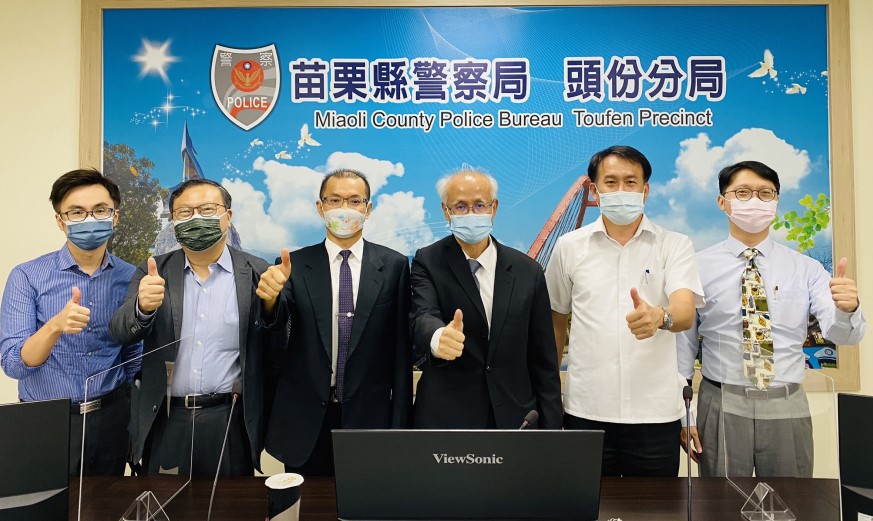 ▲高檢署檢察長率隊拜訪苗栗檢察署和警察局,瞭解選舉查察工作整備事宜 (圖/苗栗縣警察局 提供)