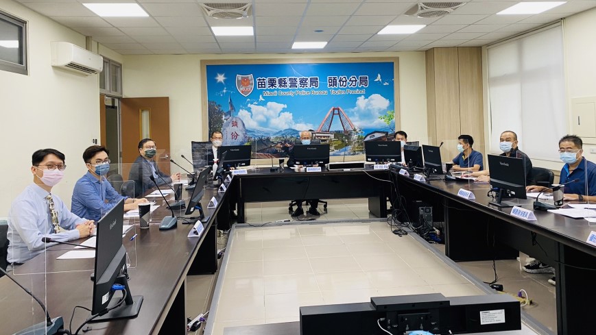 ▲高檢署檢察長率隊與苗栗檢察署及員警展開查賄座談 (圖/苗栗縣警察局 提供)