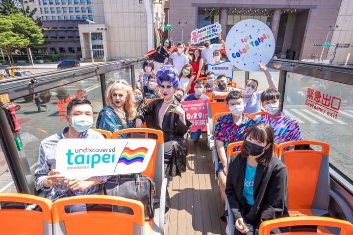 Color Taipei/彩虹觀巴10/15起跑 遊彩虹熱點送限量大禮包