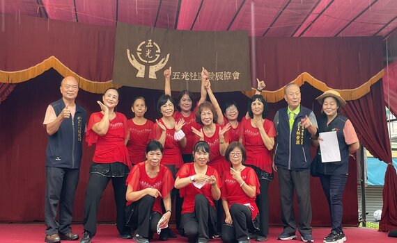 烏日五光社區農遊體驗登場 DIY草仔粿、栽種豌豆苗
