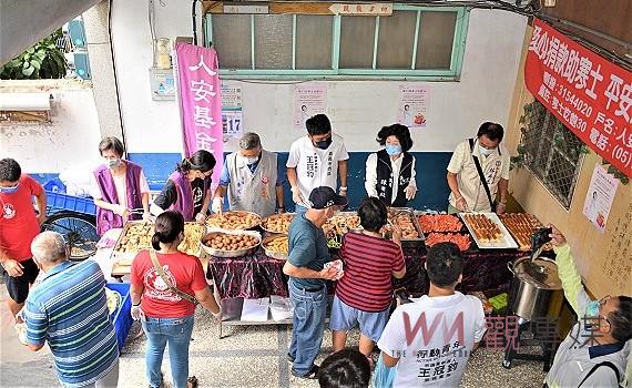 響應國際消除貧困日 用豐盛百匯料理滿足寒士一餐