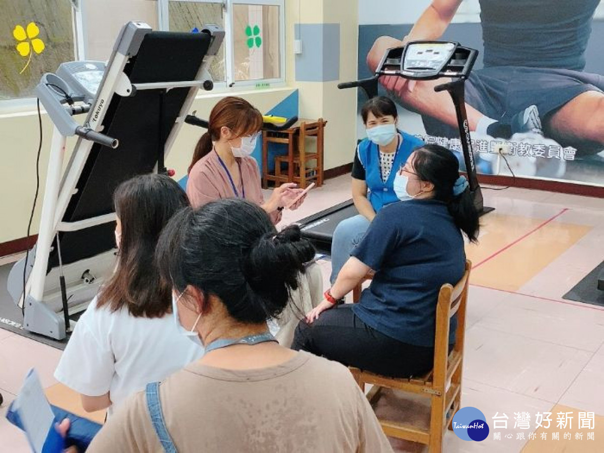 桃園療養院為了培養員工長期運動習慣,舉辦為期一個月的「桃療勇腳馬 健康萬步走」活動。<br /><br /> <br /><br />