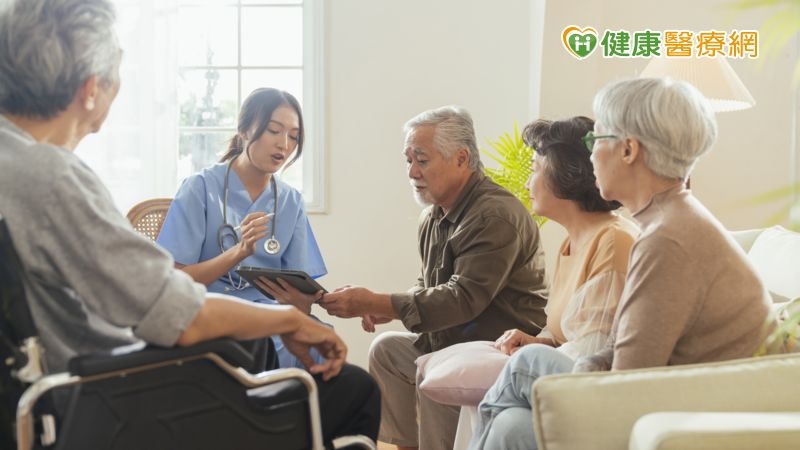 巴友最愛問一次解 巴金森病專家:規律回診、在地就醫是關鍵