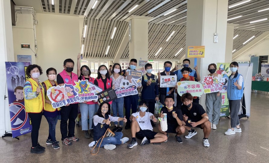 ▲台中市警察局犯罪預防宣導團前進國立臺灣體大 (圖/台中市警察局 提供)