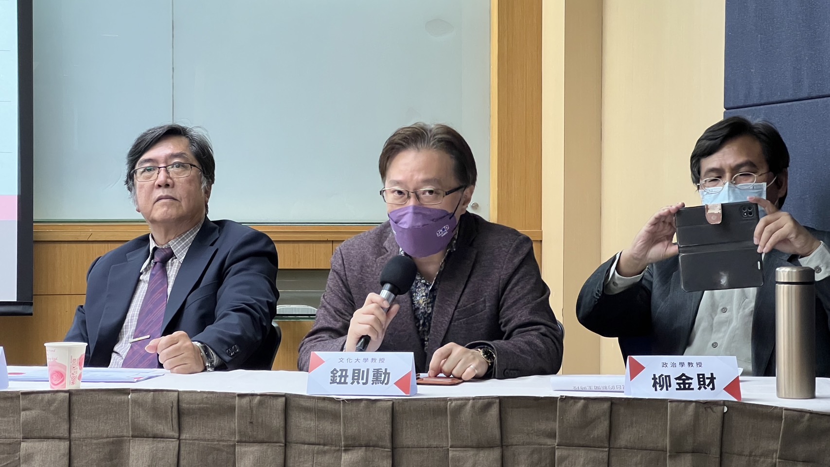首波電視聲量調查出爐 陳時中奪聲量王但負評也第一 18 S 218497033