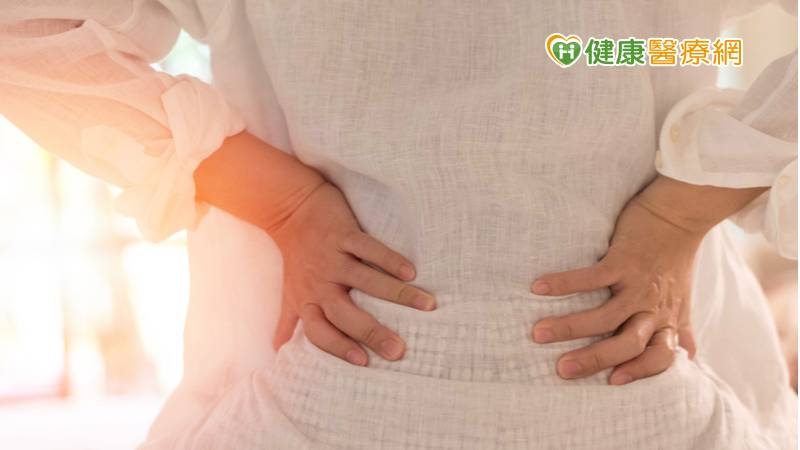 下面有「東西」掉出來? 八旬婦「子宮膀胱脫垂」難解尿
