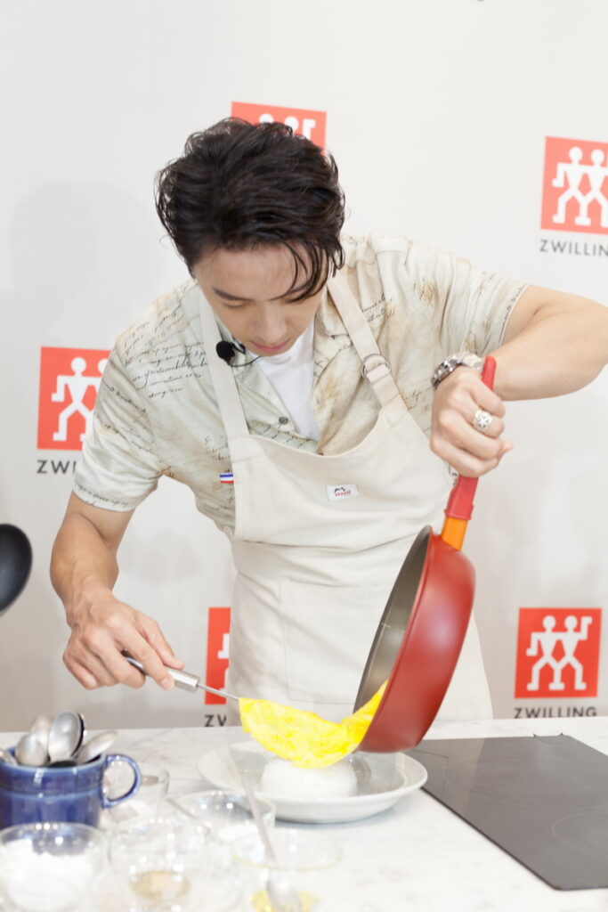 坤達現22日化身「天菜大廚」出席新光三越信義新天地A8「一日店長」活動
