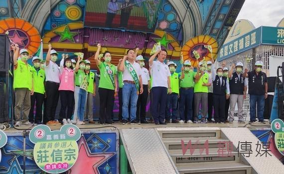 頭戴斗笠展現農民參選議員 莊信宗梅山成立聯合競選總部