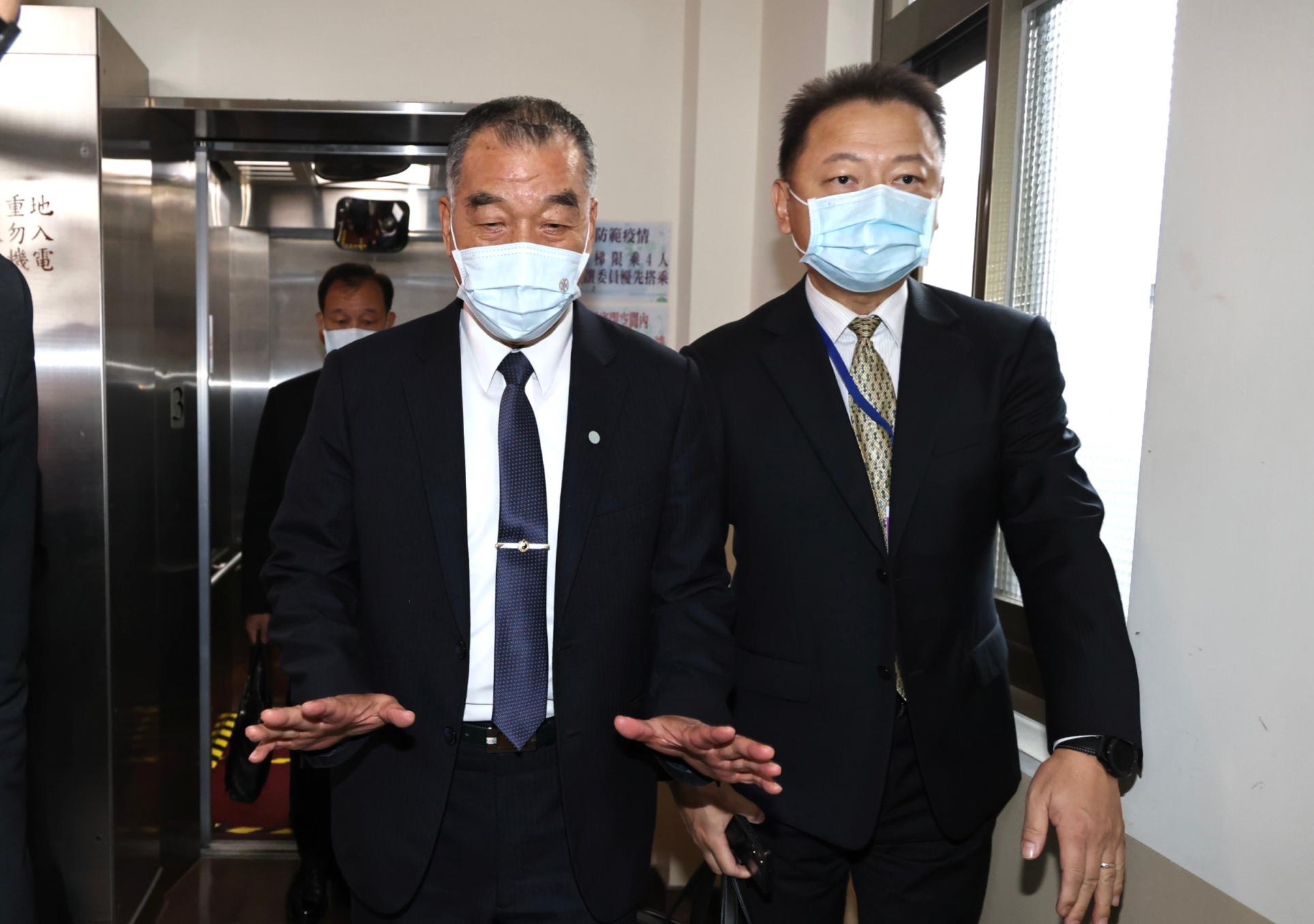 國防部長邱國正說,張又俠、何衛東擔任中共軍委會副主席,對台會比較強硬。林啟弘攝