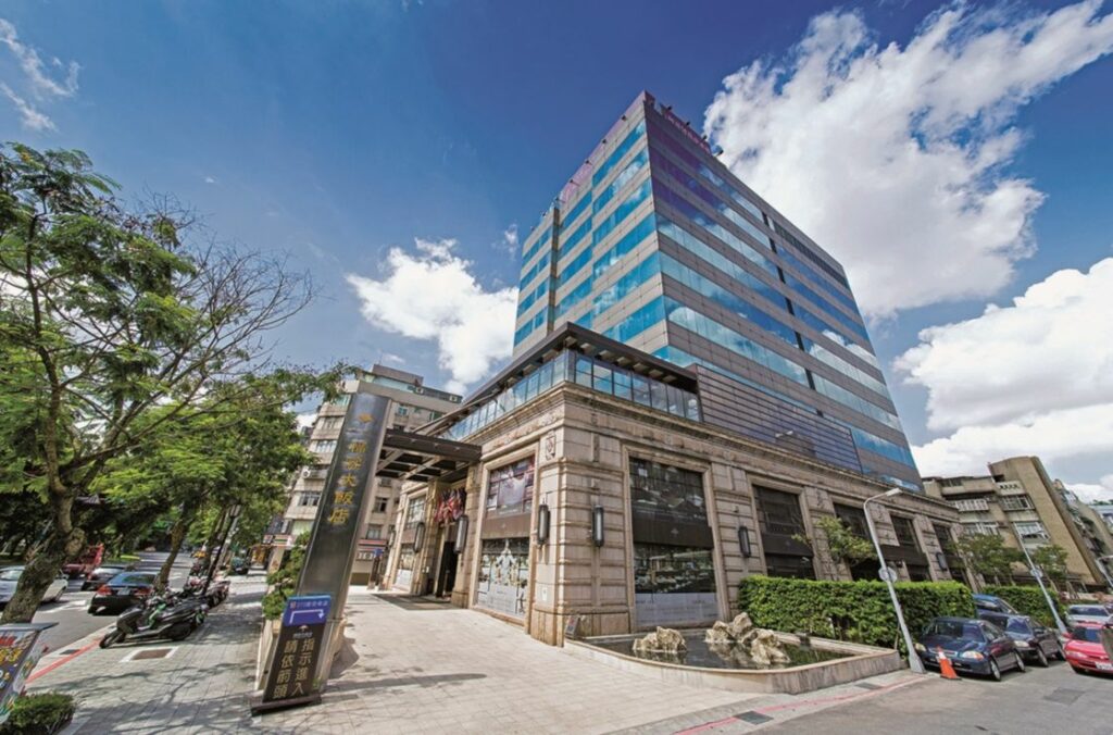 福容台北一館_企業舉辦尾牙春酒,滿額加碼再贈精緻客房住宿券一張