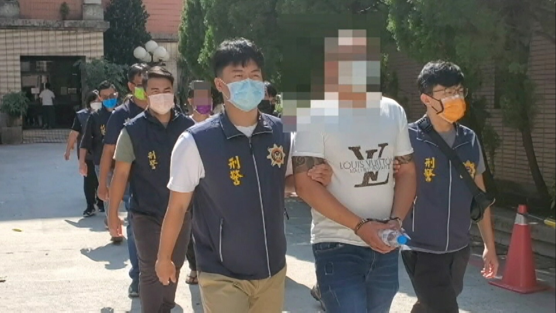 圖片說明：中市警刑事警察大隊掃黑肅槍無期限日前強勢執法13暴力集團79人到案。 (記者林㤈輝翻攝) 