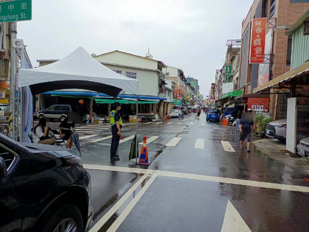 ▲台中市中區舉辦一年一度的「鈴蘭通散步納涼會」 (圖/台中市警察局 提供)