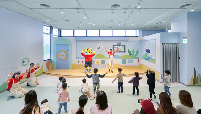 【巧虎夢想樂園】與超人氣巨星巧虎一同歌舞唱跳互動