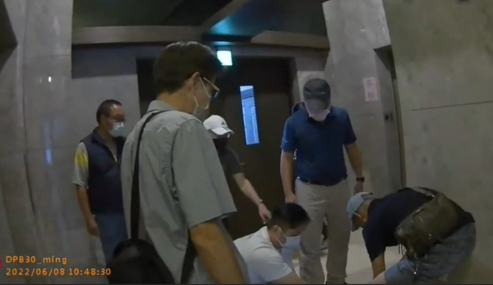 ▲中市刑大破獲詐欺機房,該犯罪集團專扮假公安騙大陸民眾 (圖/台中市警察局 提供)