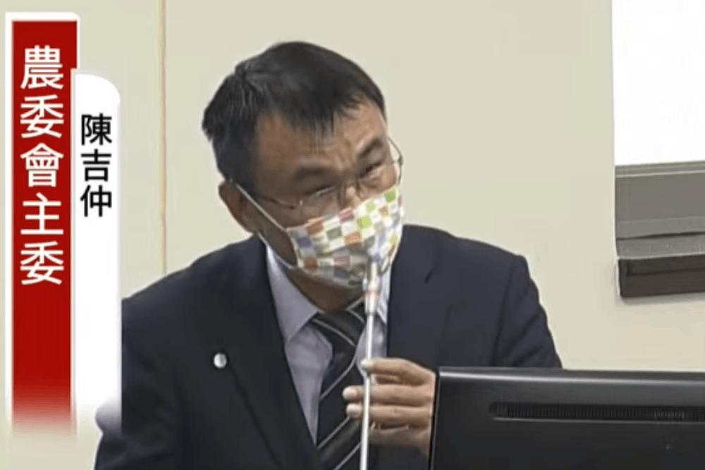 謝衣鳳質疑學童常態性班班吃石斑 陳吉仲否認 14 IMG 5138 2