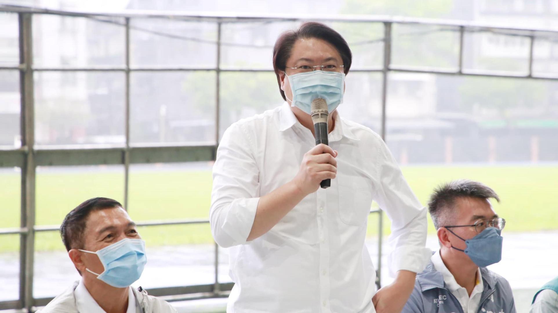 林右昌稱年輕、漂亮候選人「去選美就好了」,遭外界砲轟侮辱女性。取自林右昌臉書