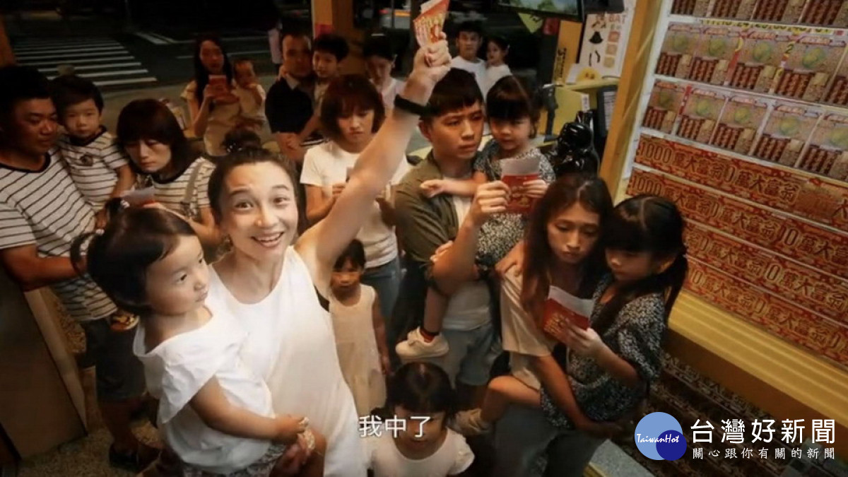 ▲高雄市政府透過詼諧方式影片，帶出力推公共化教保服務的概念。（圖／記者 許高祥 翻攝）
