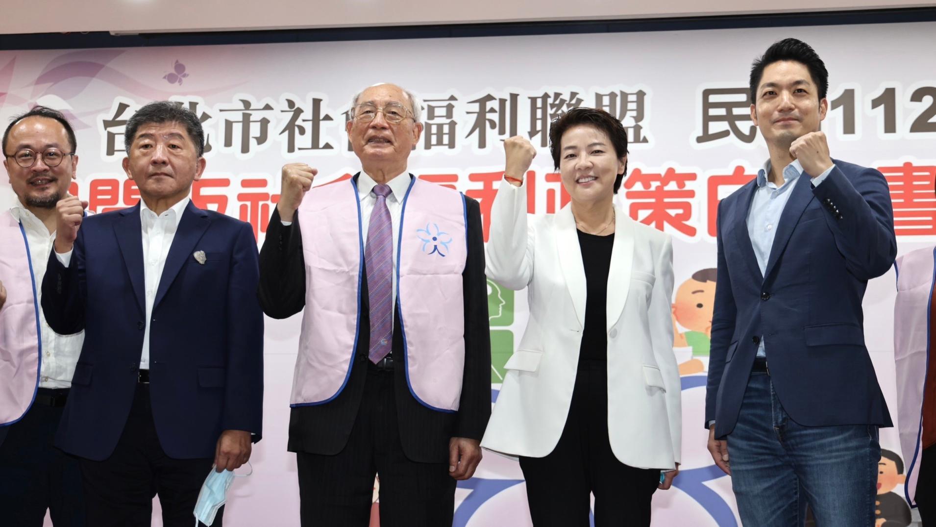 蔣萬安、陳時中、黃珊珊近日閉關,準備11/5首場辯論。資料照片/林啟弘攝