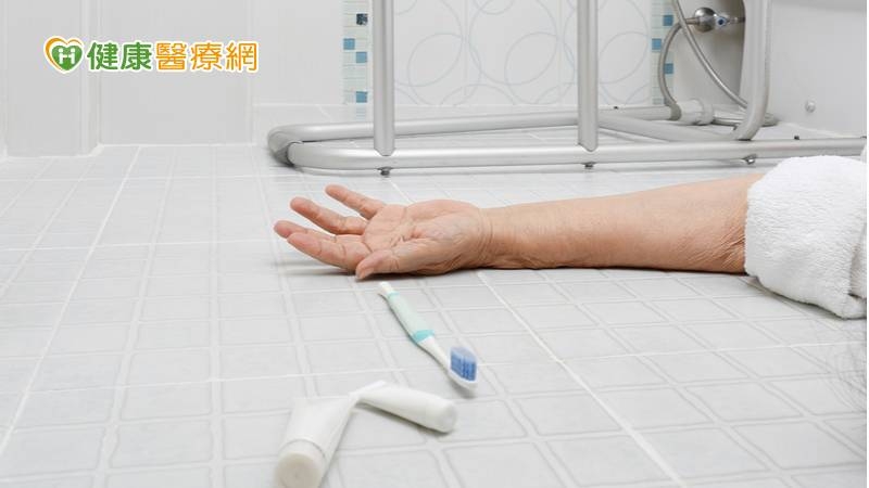 男大生如廁突倒地 竟是迷走神經性昏厥作祟
