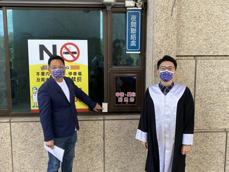 林耕仁(左)1日到地檢署控告沈慧虹、柯建銘等人。林耕仁競總提供