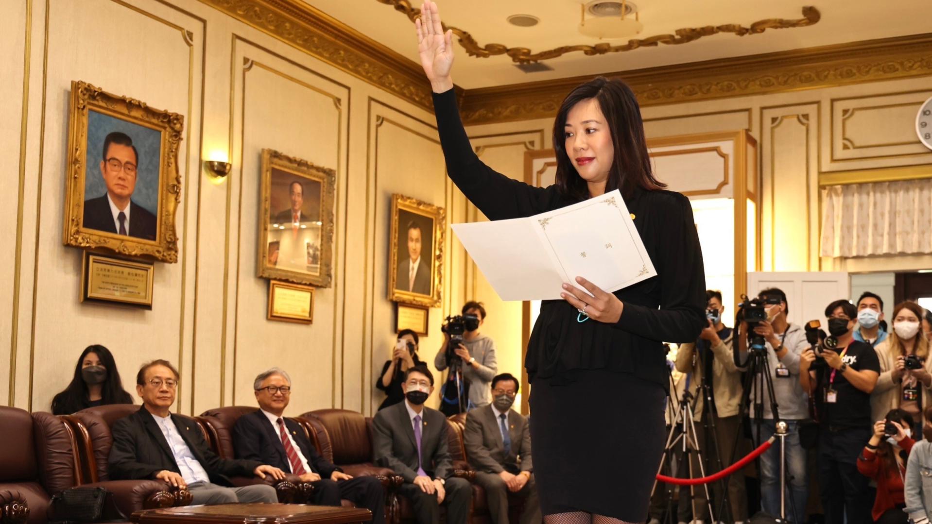 民眾黨不分區立委吳欣盈今宣誓就職。林啟弘攝