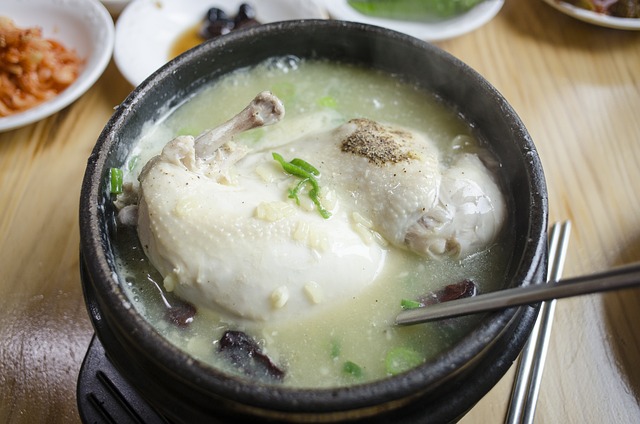 samgyetang-g3a3cc686e_640.jpg