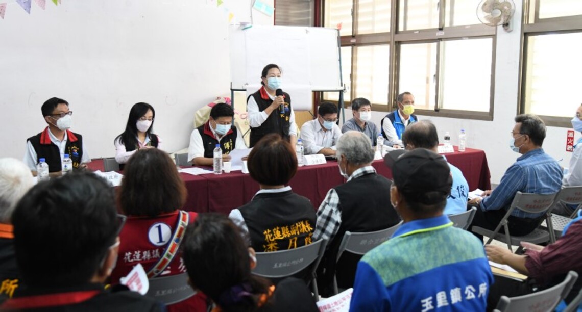 玉里鎮樂合段浮覆地回復所有權說明會 徐榛蔚、立委傅崐萁捍衛鄉親土地正義