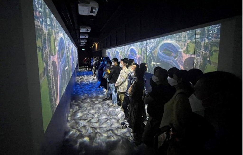 「維格餅家」與「齊柏林基金會」攜手合作推廣台灣，於維格觀光工廠播放《看見台灣》電影片段，期望讓觀光旅客看見台灣之美（圖 _ 維格餅家）