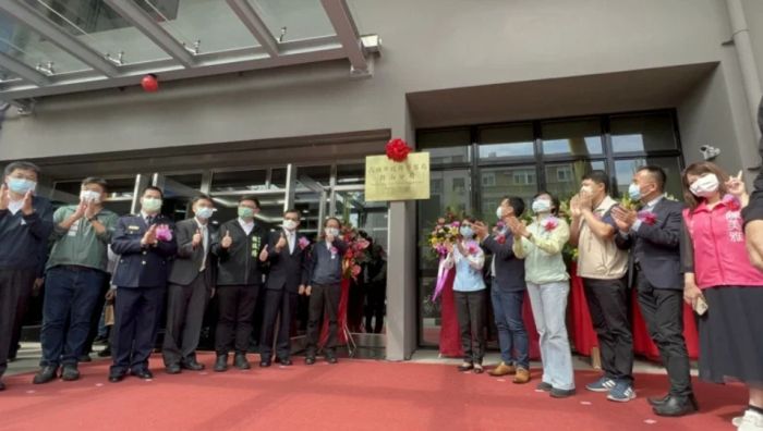 健身工廠助鼓山分局置器材  提升警體力不遺餘力