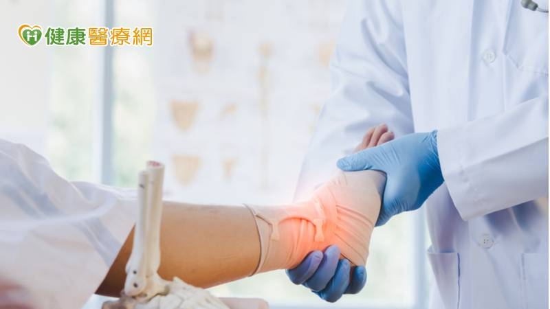 台灣首例! 北慈完成「整顆異體距骨移植」手術
