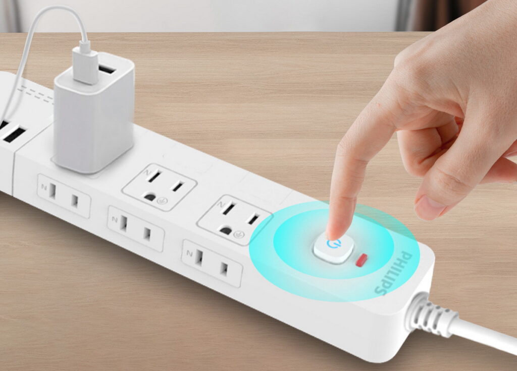 PHILIPS 1.8M 4切6座+2A1C 20W PD 延長線，展場定價 990 元 