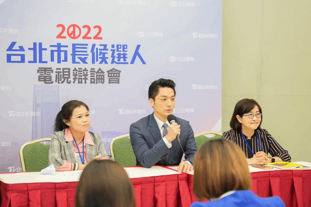 蔣萬安轟陳時中:辯論圍繞政治、意識形態 沒講清楚民眾的疑慮 48 蔣萬安辯論後開記者會