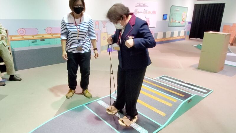 漾新聞|影》讓你體驗黏的科學 科工館黏TT工廠事件簿特展