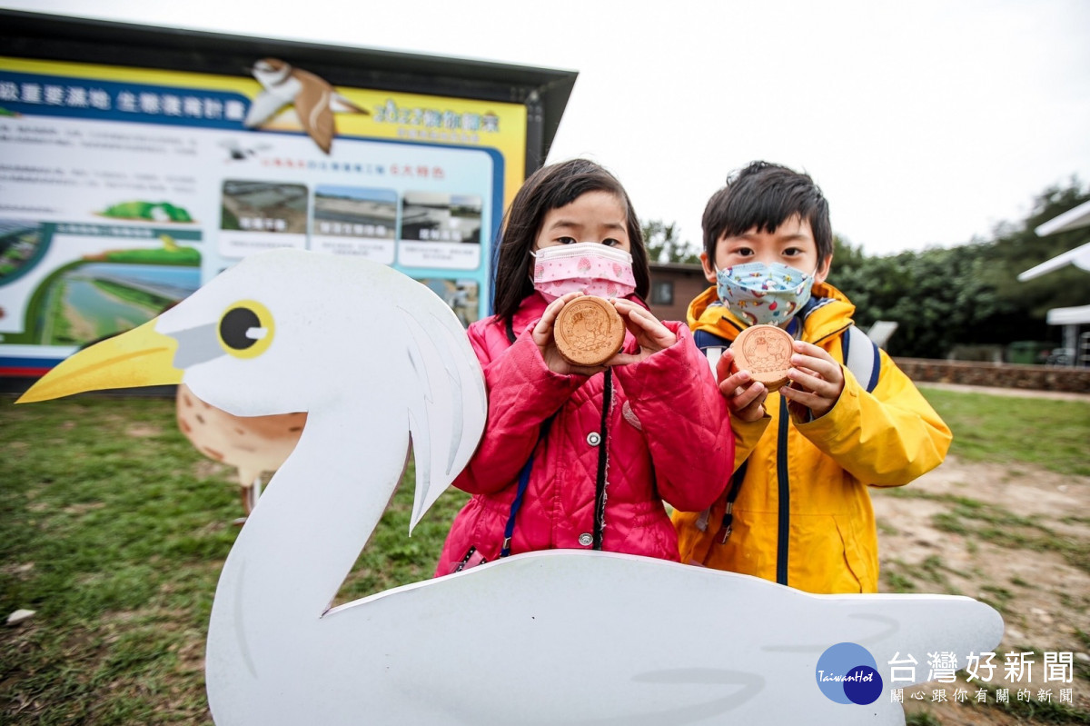 許厝港濕地賞鳥節活動在大園老街溪出海口賞鳥亭盛大登場。<br /><br /> <br /><br /> 
