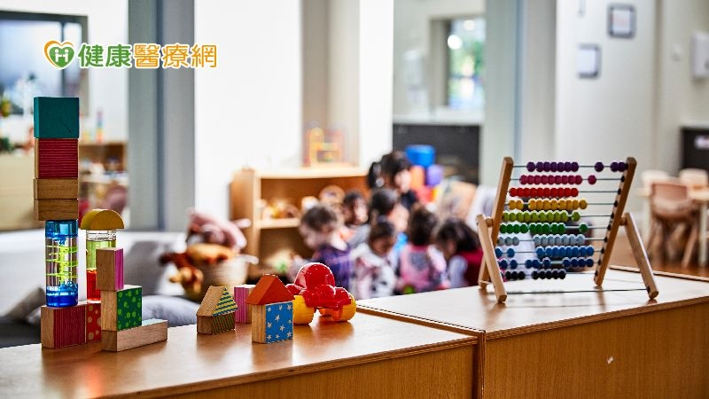 六都候選人主打「托育、現金、遊樂」　兒少團體籲強化健康政策