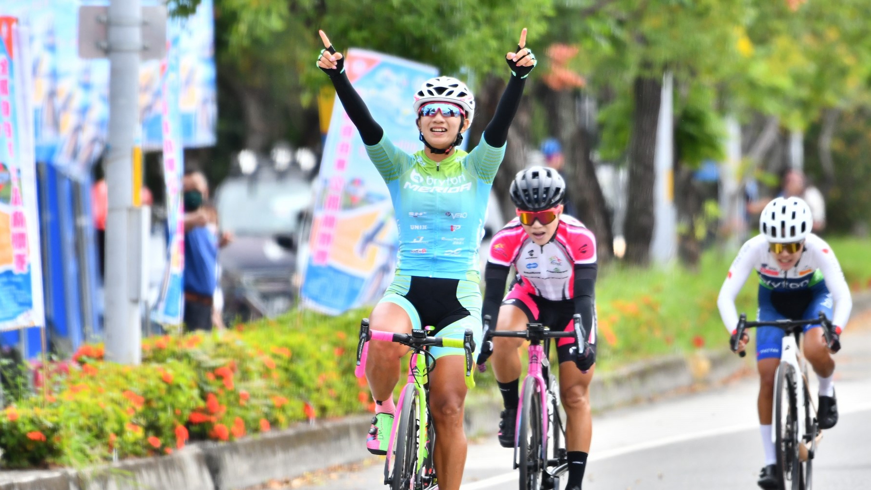 自由車公路錦標賽暨國手選拔賽 粉紅小鋼砲黃亭茵再下一城
