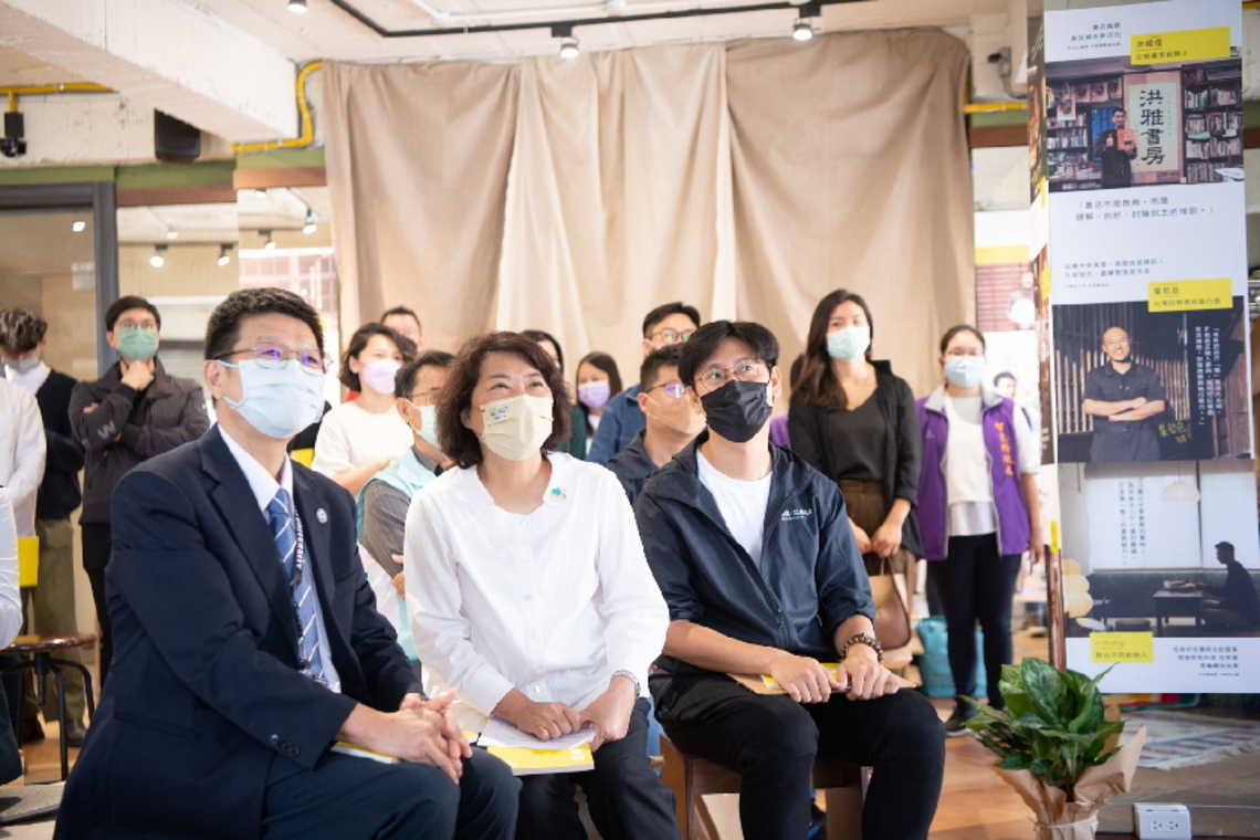 抵嘉 創啥 新書暨影像發表會  嘉義市長黃敏惠：創造在地生命力 精彩故事攏抵嘉！