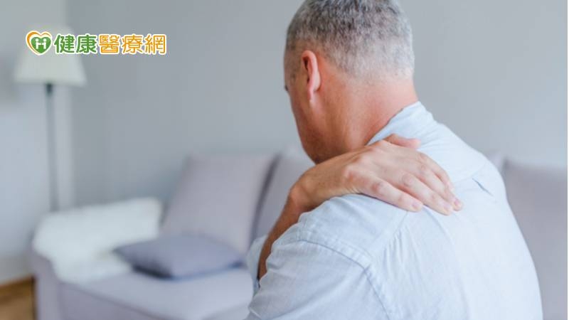 治療壓迫性骨折　骨泥注射效果佳